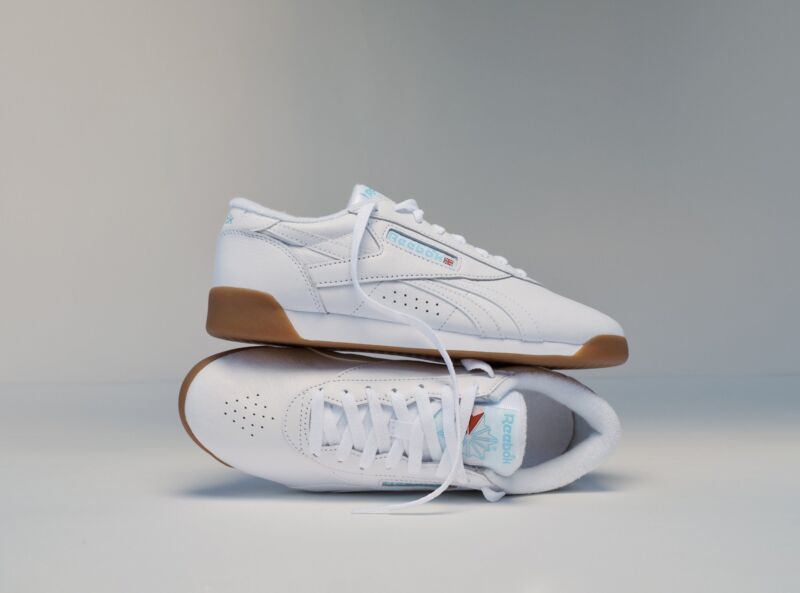 Image for the Tweet beginning: BORN CLASSIC. WORN FOR LIFE.
The