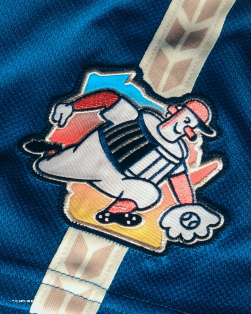 Imagem para o tweet que começa com: «Bem-vindo a Wisco. Os Milwaukee Brewers»